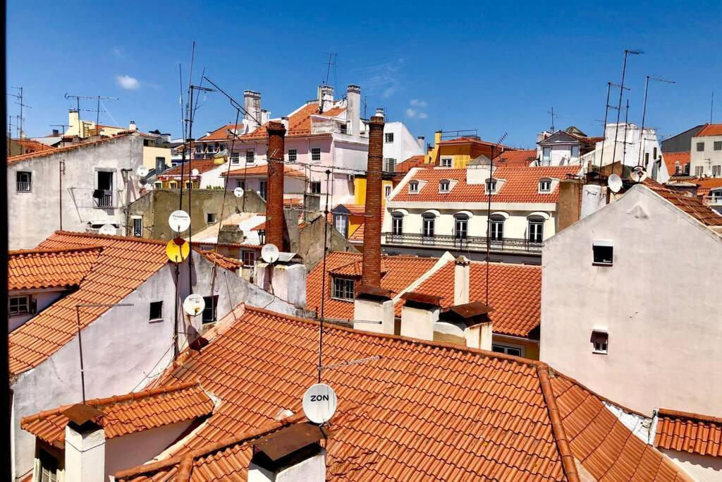 32 Top - Center Of Lisbon Duplex Apartment, Barrio Alto ภายนอก รูปภาพ