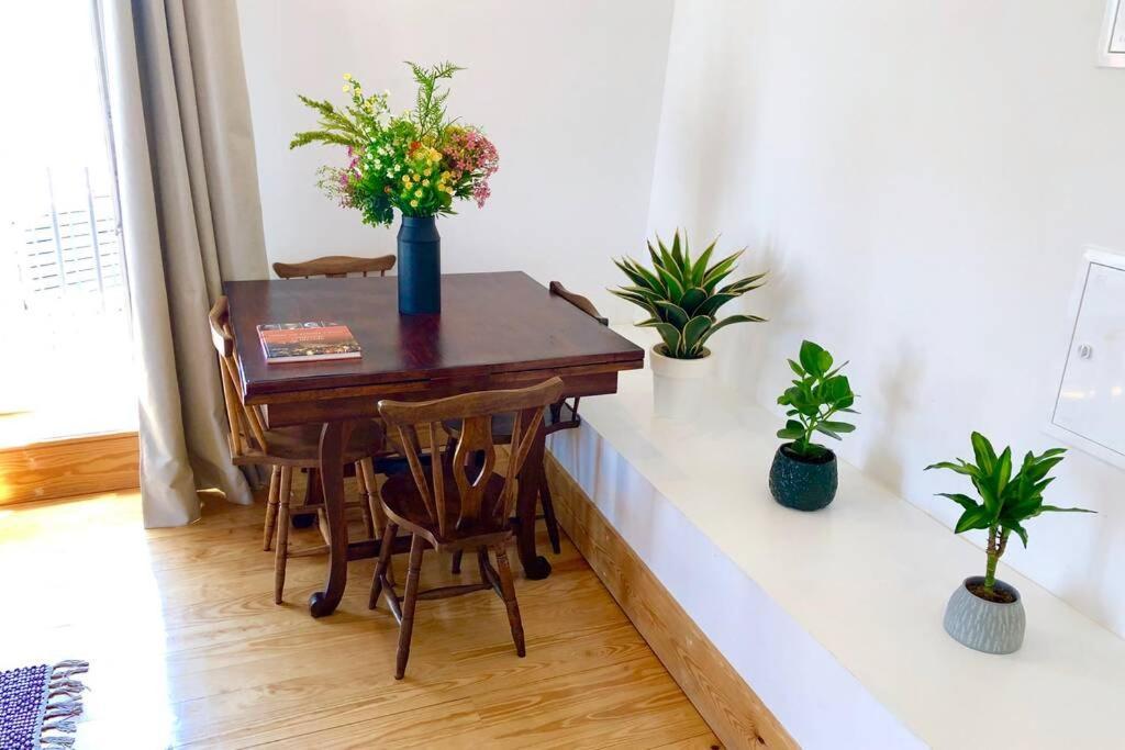 32 Top - Center Of Lisbon Duplex Apartment, Barrio Alto ภายนอก รูปภาพ