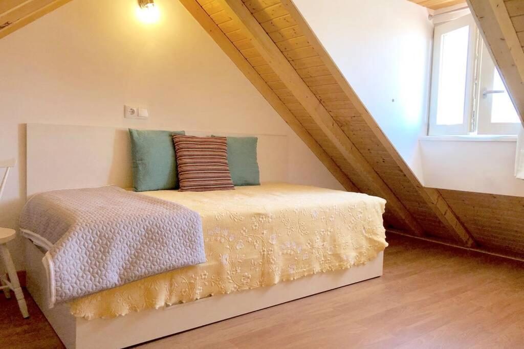 32 Top - Center Of Lisbon Duplex Apartment, Barrio Alto ภายนอก รูปภาพ